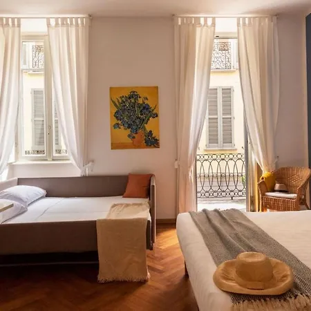 Appartement Altido Iris Apart - *
